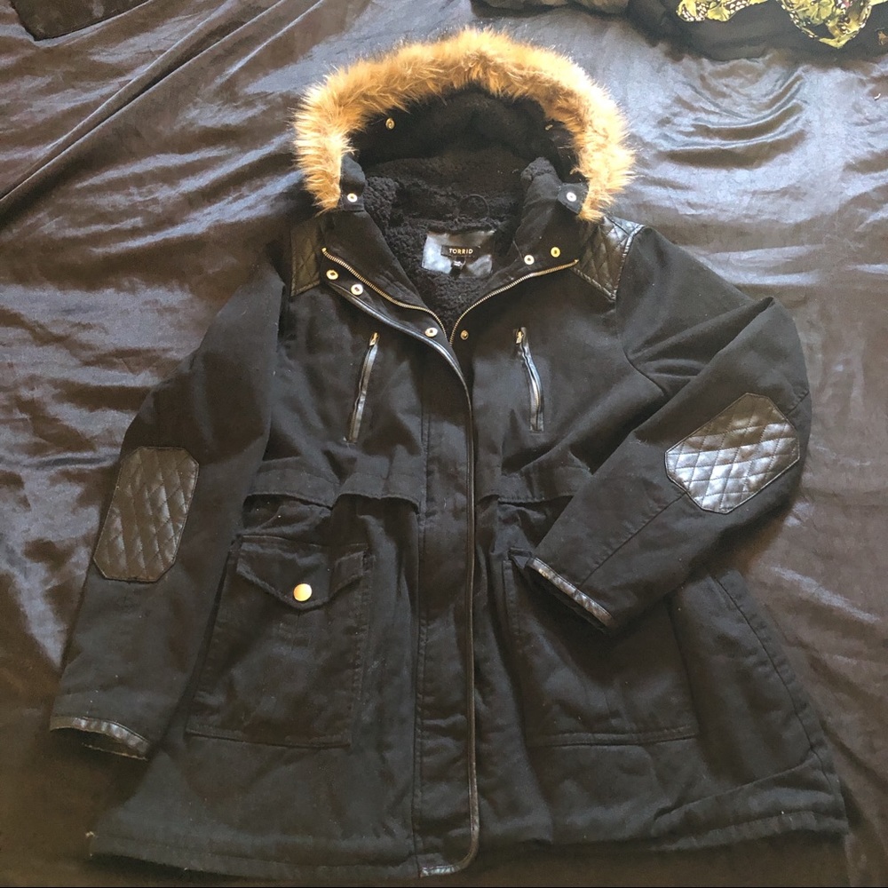 Torrid hooded fur lined black anorak jacket sz 0x